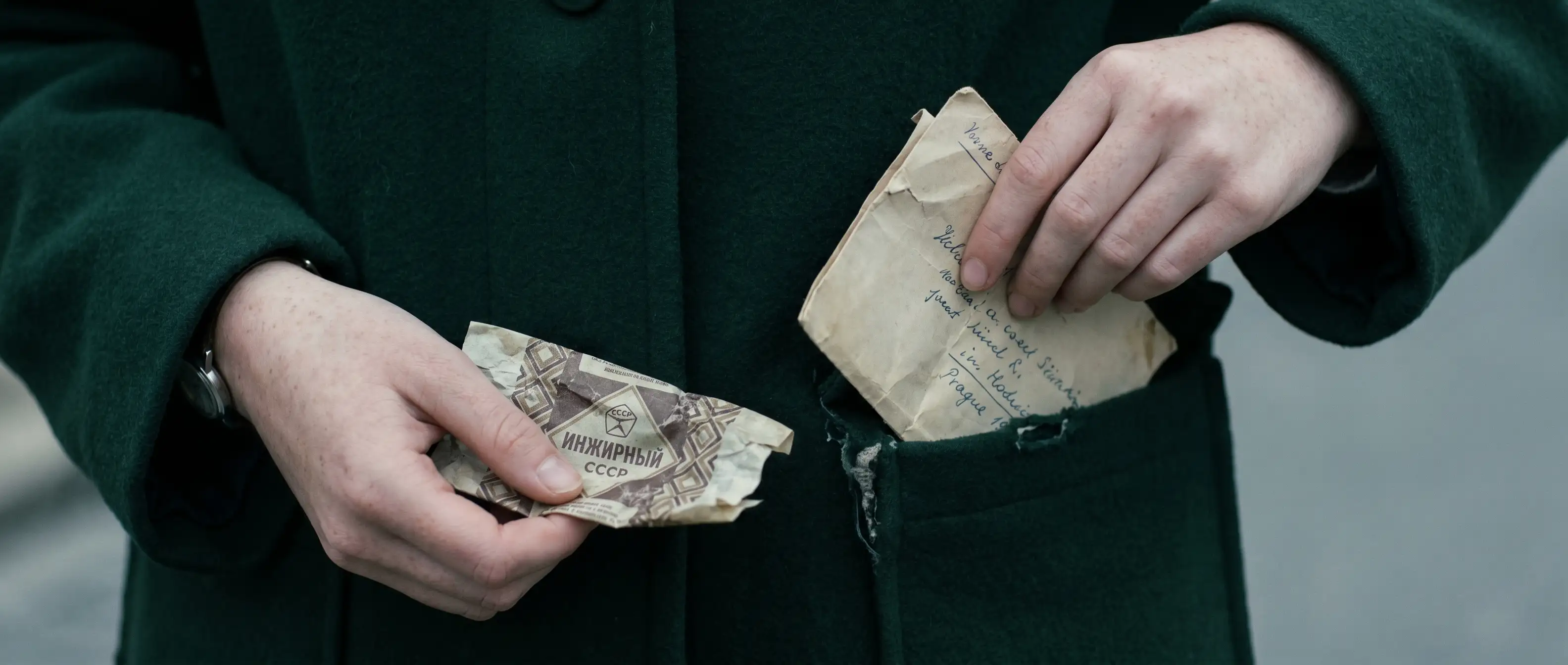 Green coat candy